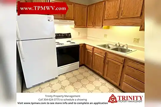 1419 W Pike St Photo 1
