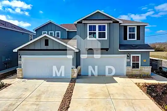 890 Casina Cir Photo 1