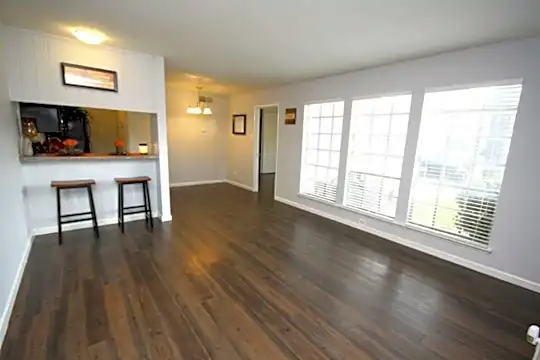 Stratton Apartment Homes Photo 2