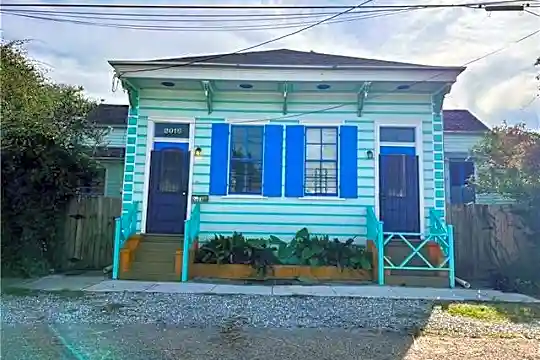 2016 Urquhart St Photo 1