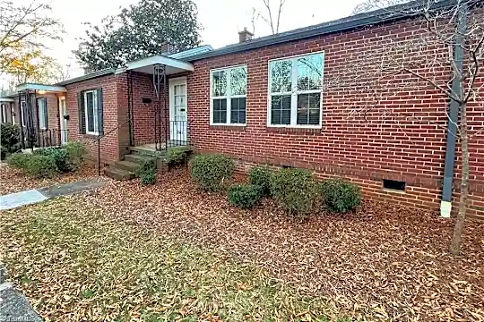 716 N Avalon Rd #E Photo 1