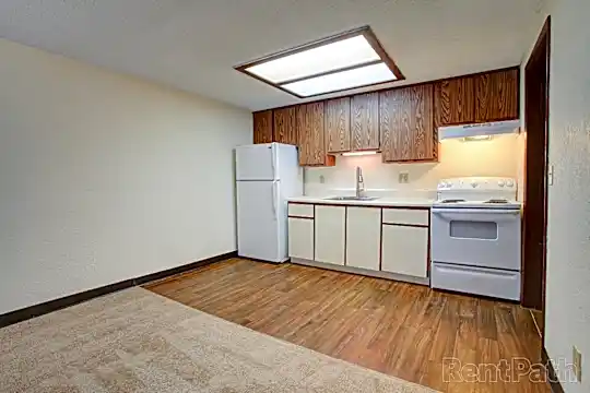 Waterbury Apartments Photo 2