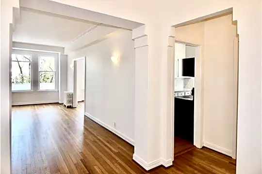 1750 Vallejo St. Photo 2