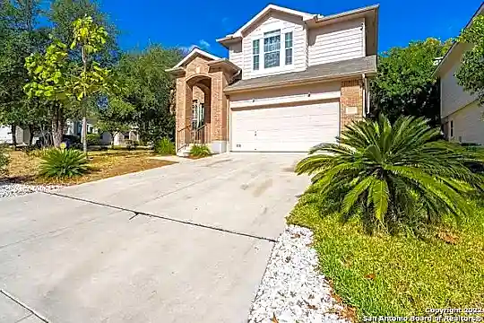 10031 Moffitt Dr Photo 2