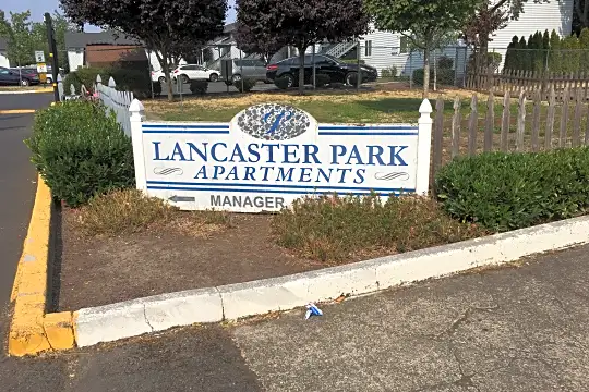 Lancaster Park Apartments Photo 2