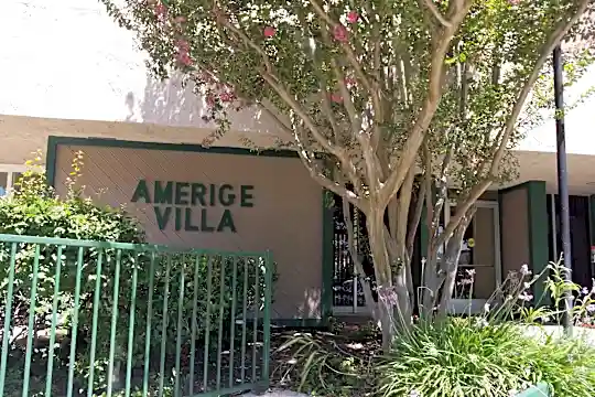 Amerige Villa Photo 2