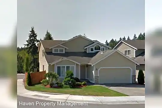 3445 S 382nd St Photo 2
