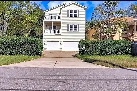 1342 Little Bay Ave #B Photo 1