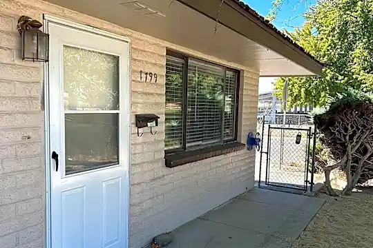 1799 York Way Photo 1