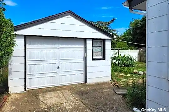 89 Horton Rd Photo 2