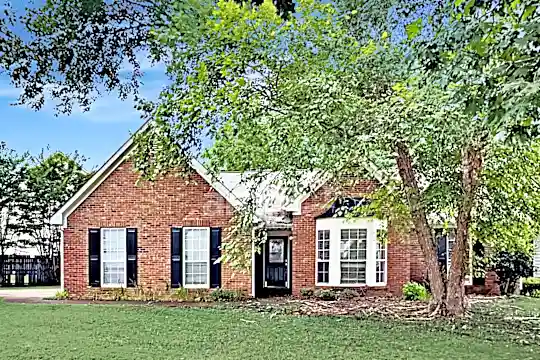 5237 Sterling Trace Drive Photo 1