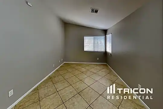 6602 Trout Peak Way Photo 2
