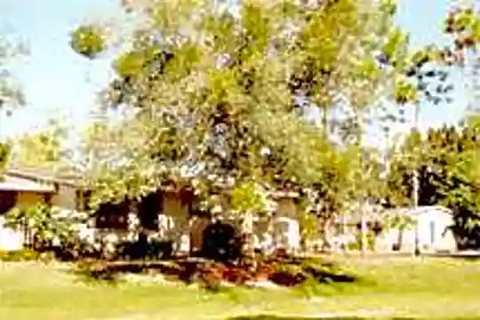 Palm Side Apartments Photo 2