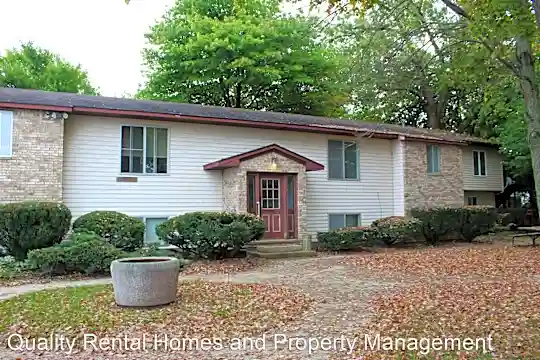 3377 W Vienna Rd Photo 1
