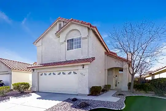 1217 Sloop Dr Photo 2