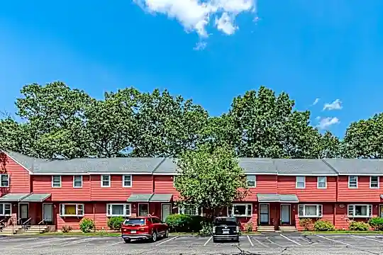 44 Gillis St #D Photo 1