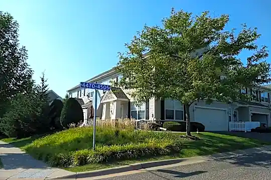Victor Gardens Villas Photo 1