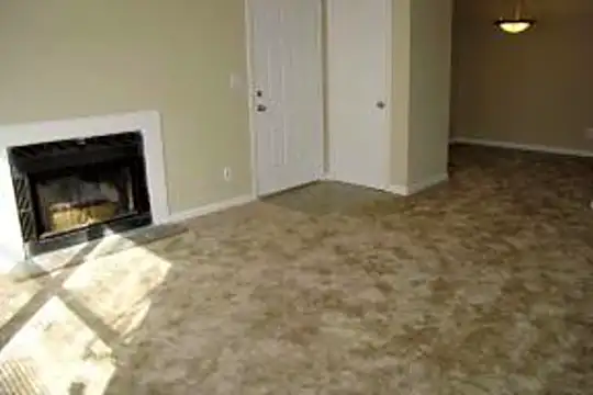 Harpeth Trace Apartment Homes Photo 1