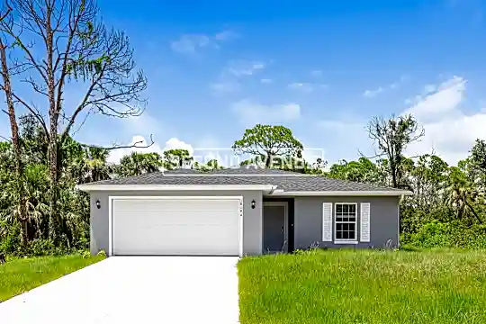 18194 Sinatra Ave Photo 1