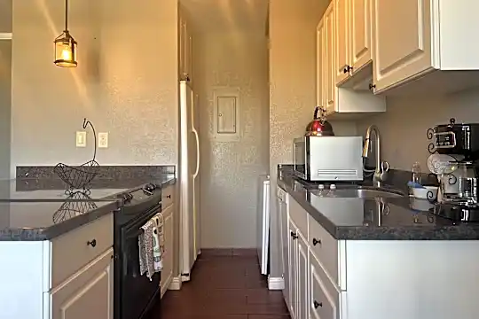 320 Lili?uokalani Ave Photo 2