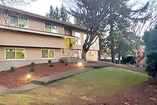 10742 SE 99th Dr Photo 1
