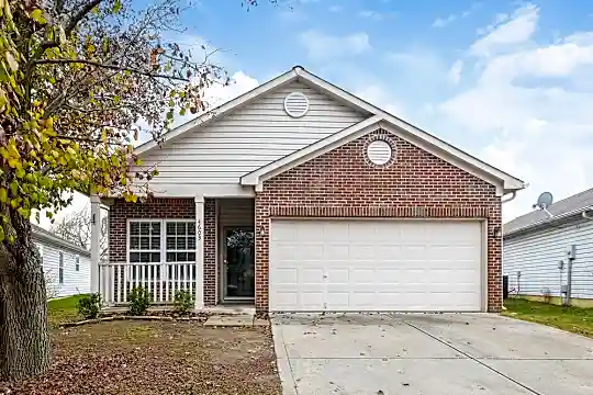 4603 Whitham Ln Photo 1