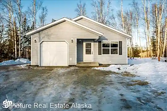 3467 Vale Ave Photo 1