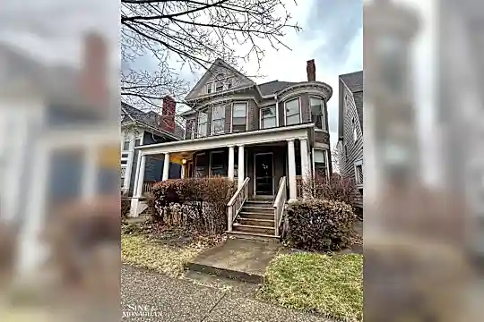 662 Van Dyke Photo 1