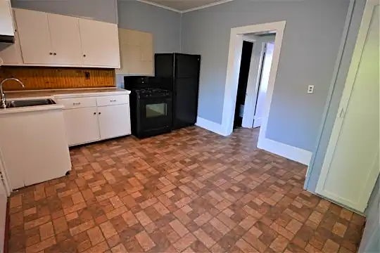 52 Church St #22 Photo 2