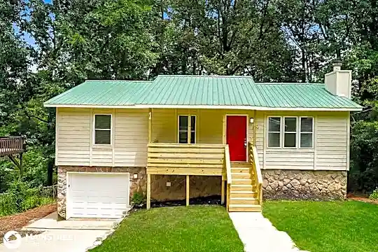3134 Sleepy Hollow Dr Photo 1