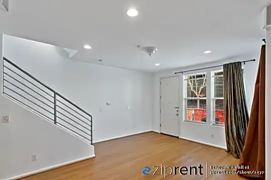 468 Marina Way Photo 2