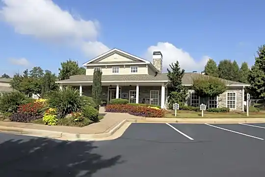 Vinings At Newnan Lakes Photo 1