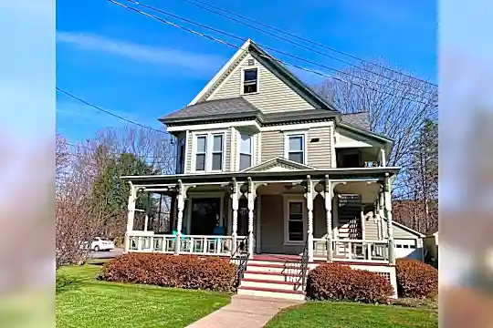 17 Grand St Photo 1