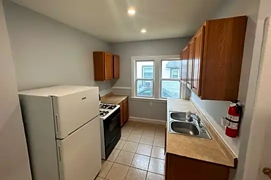 1217 March St Photo 1