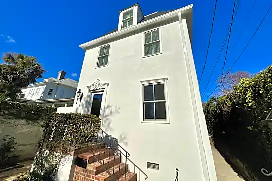 17 Rutledge Ave Photo 1