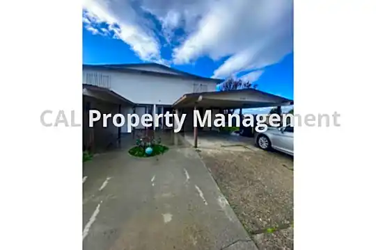 1349 Las Cruces Ct