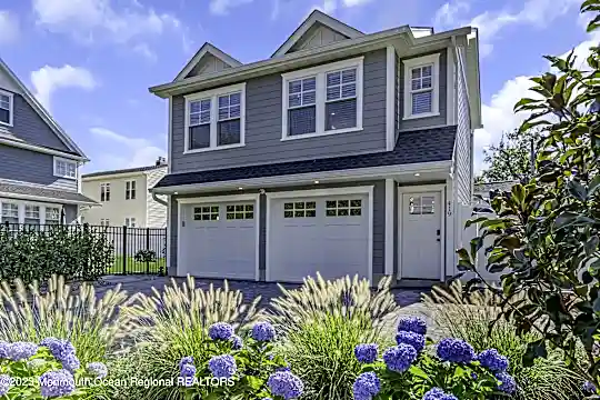 419 10th Ave #REAR Photo 1