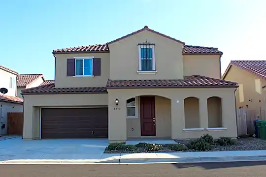 4372 Ladera Dr Photo 1