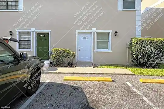 12756 Palmer Cir Photo 2