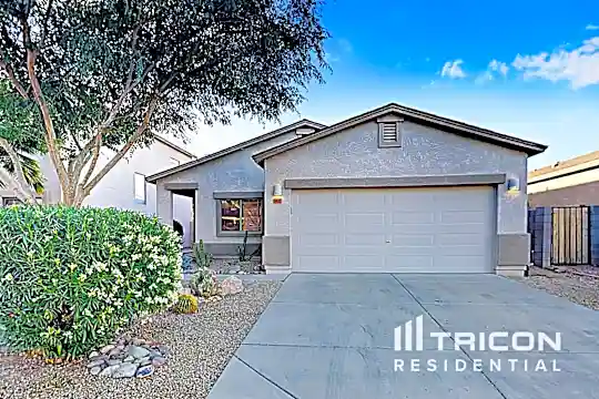 30655 N Desert Star Drive Photo 2