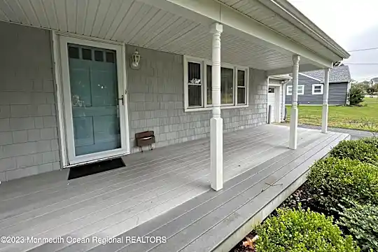 79 Maryland Ave Photo 1