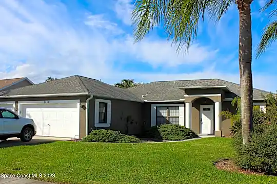 1118 Egret Lake Way Photo 1