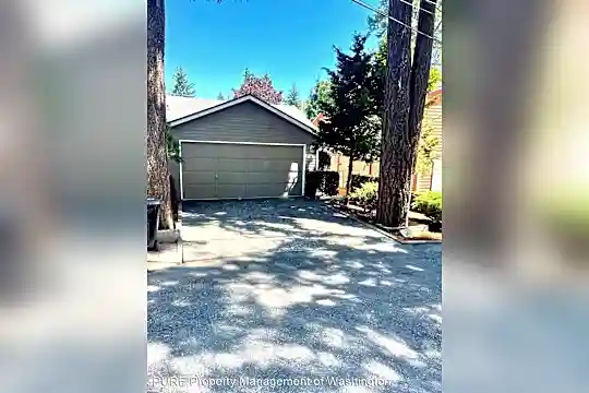 14016 Lenora Pl N Photo 1