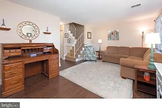 17 Nancy Ln Photo 2