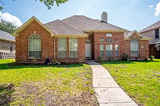7206 Euclid Dr Photo 2