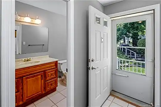 135 Brittany Farms Rd #13D Photo 2
