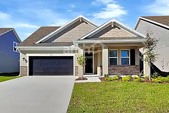 6205 Emerald Hills Way Photo 1