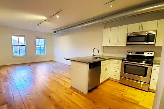 226 Church St #307A Photo 1