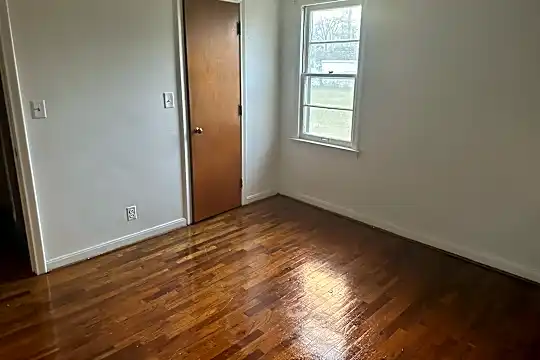 3130 Fulton St Photo 2