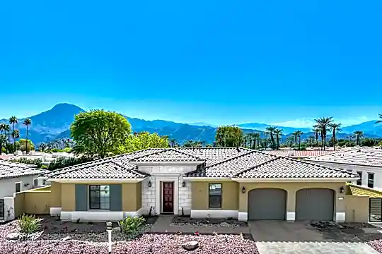 75153 Citadel Pl Photo 1